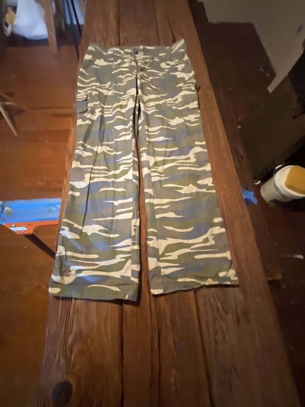 Cabela's Women's Camouflage Cargo Pants Size 12/12